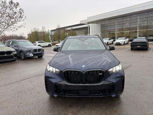 2026 BMW X5 M60i