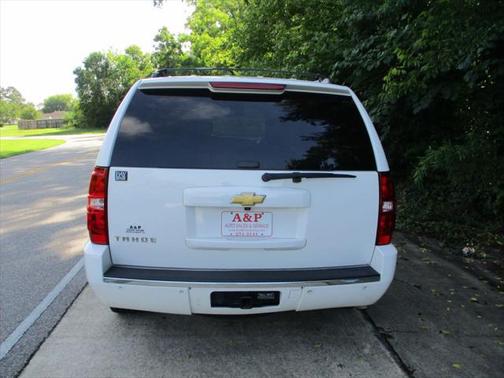 Photo 4 of 31 of 2014 Chevrolet Tahoe LTZ