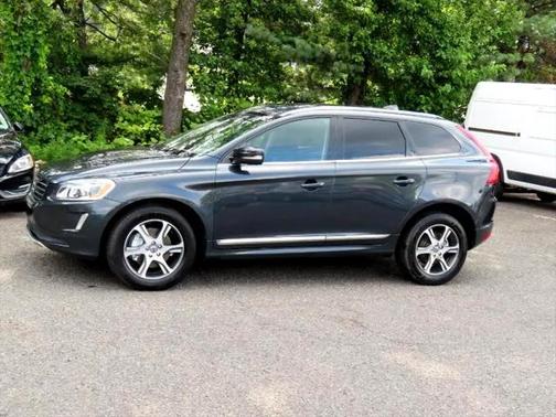 2015 Volvo XC60 T6 Premier Plus