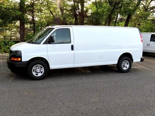 2018 Chevrolet Express 3500 3500 Cargo Extended