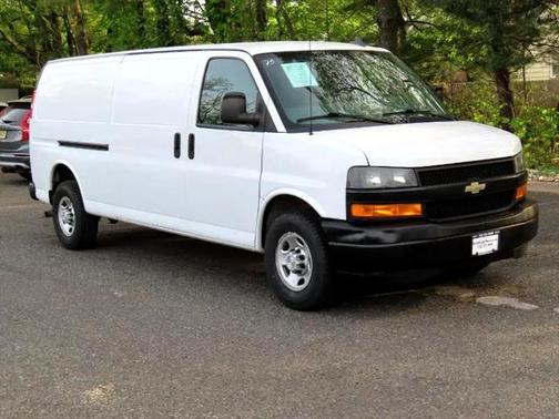 2018 Chevrolet Express 3500 3500 Cargo Extended