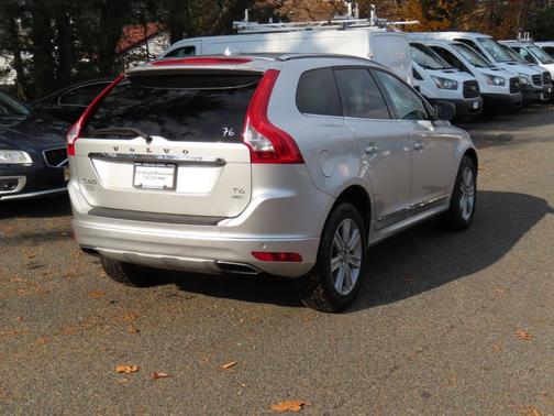 2016 Volvo XC60 T6 Drive-E