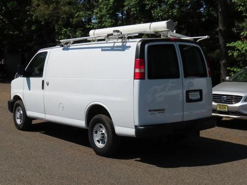 White 2013 Chevrolet Express 2500 LT