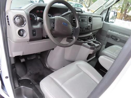 2014 Ford E250 Cargo