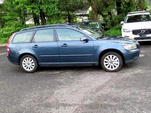 2005 Volvo V50 2.4i