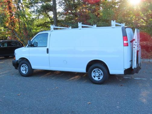 2019 Chevrolet Express 3500 3500 Cargo