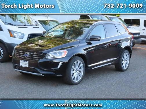 Black 2017 Volvo XC60 T5 Inscription