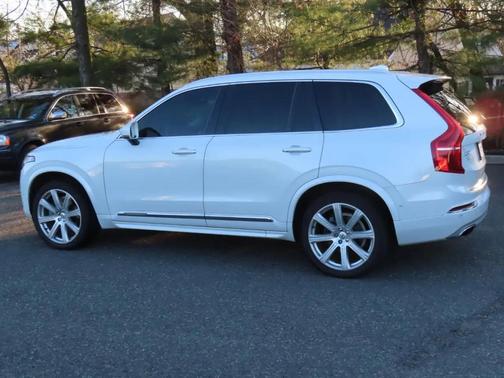 2018 Volvo XC90 T6 Inscription