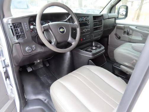 2012 Chevrolet Express 1500 RWD 1500 135''