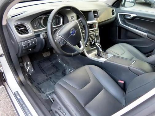 2015 Volvo S60 T5 Premier