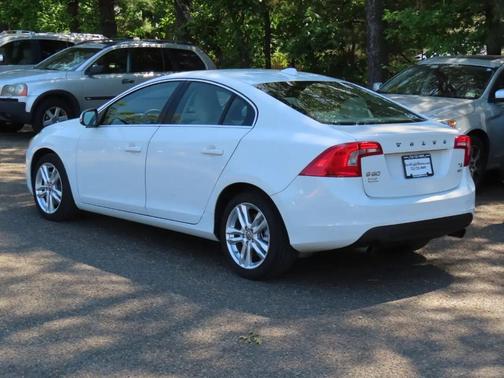 White 2012 Volvo S60 T6