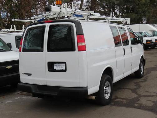 2016 Chevrolet Express 2500 Work Van