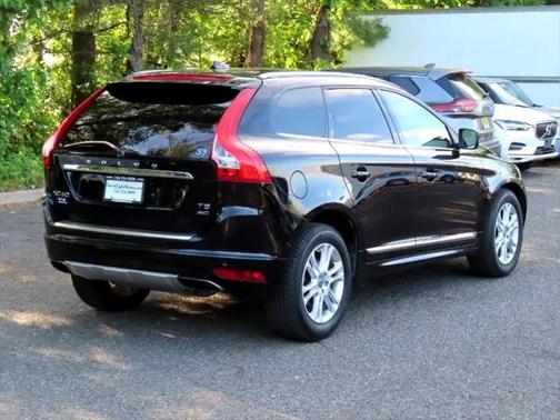 2015 Volvo XC60 T5 Platinum