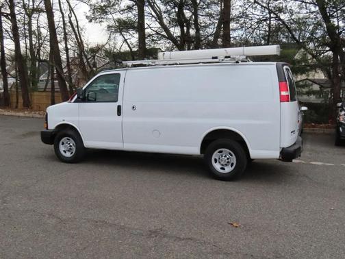 2013 Chevrolet Express 2500 Work Van