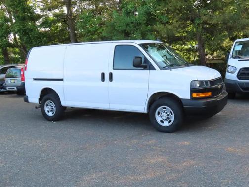 White 2021 Chevrolet Express 2500 LT