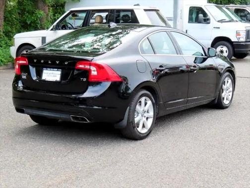2016 Volvo S60 T5 Drive-E Premier