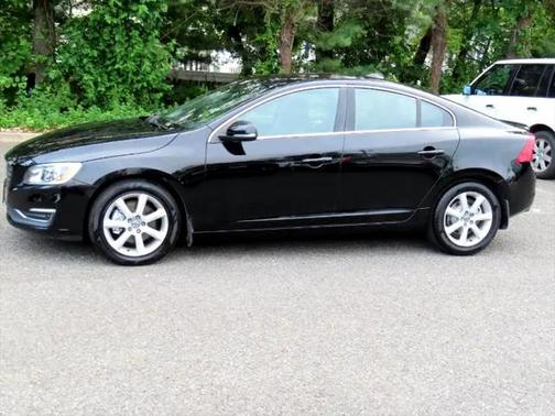 2016 Volvo S60 T5 Drive-E Premier