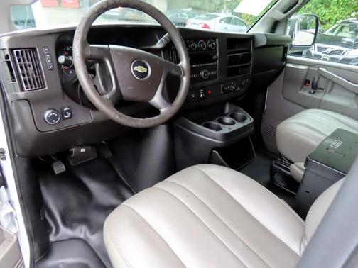 2016 Chevrolet Express 2500 Work Van