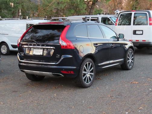 2017 Volvo XC60 T6 Inscription