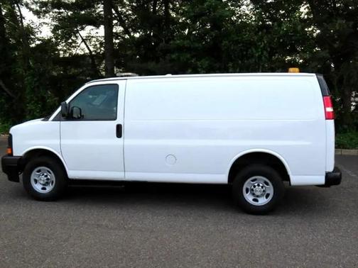 2017 Chevrolet Express 2500 Work Van