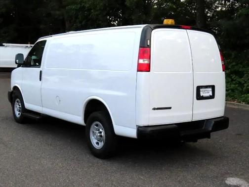 2017 Chevrolet Express 2500 Work Van