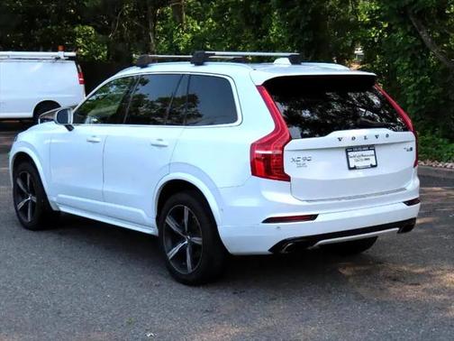 2017 Volvo XC90 T6 R-Design