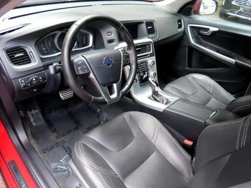 2018 Volvo S60 T5 Dynamic
