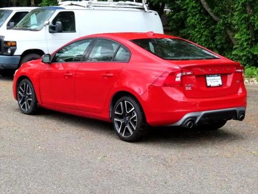 2018 Volvo S60 T5 Dynamic