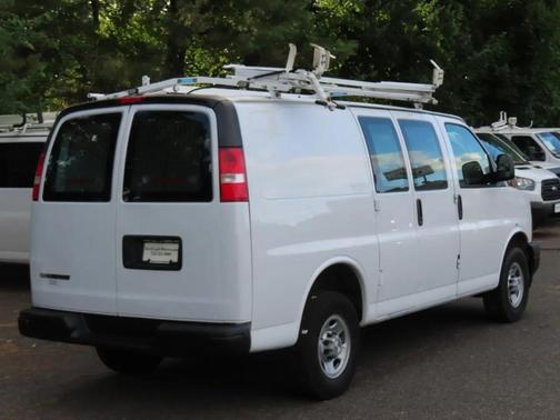 White 2018 Chevrolet Express 2500 LT
