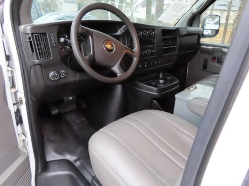 2013 Chevrolet Express 2500 Work Van