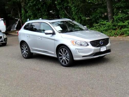2017 Volvo XC60 T6 Inscription