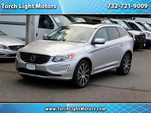 2017 Volvo XC60 T6 Inscription