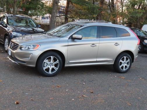 2015 Volvo XC60 T6 Premier Plus