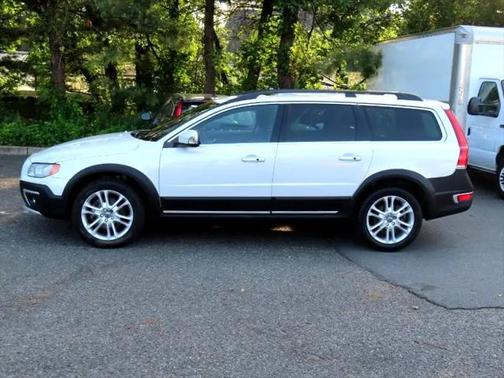 2016 Volvo XC70 T5 Premier