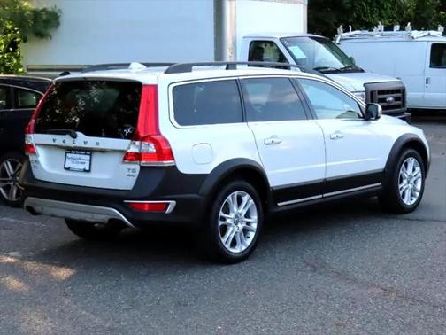 2016 Volvo XC70 T5 Premier