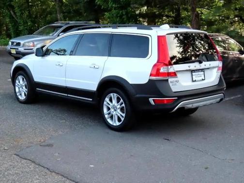 2016 Volvo XC70 T5 Premier