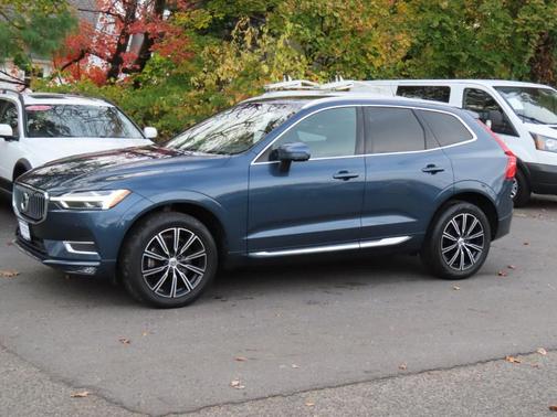 2021 Volvo XC60 T6 Inscription