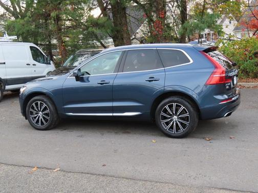 2021 Volvo XC60 T6 Inscription