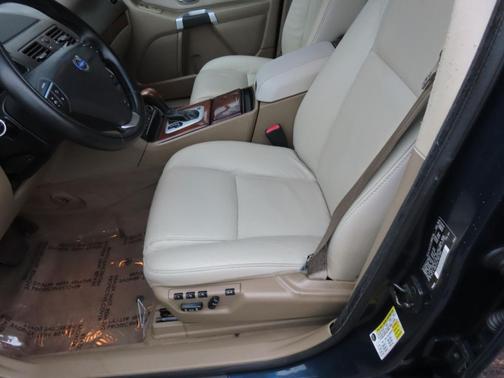 2014 Volvo XC90 AWD 4dr