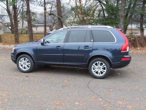 2014 Volvo XC90 AWD 4dr