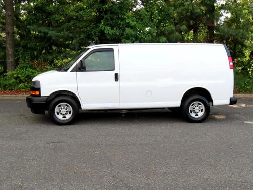2020 Chevrolet Express 2500 RWD 2500 Regular Wheelbase WT