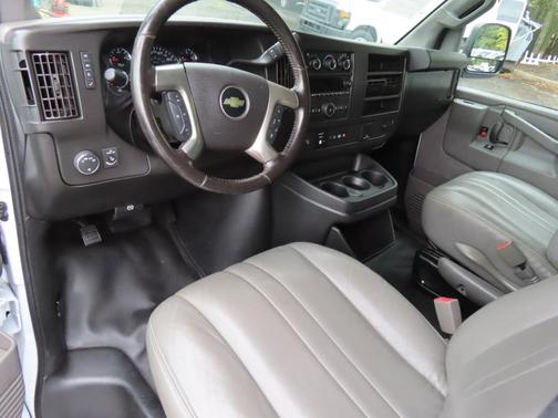 2019 Chevrolet Express 2500 Work Van