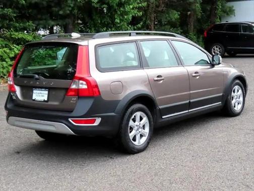 2008 Volvo XC70 Cross Country