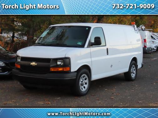 2013 Chevrolet Express 1500 1500 Cargo