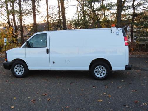 2013 Chevrolet Express 1500 1500 Cargo
