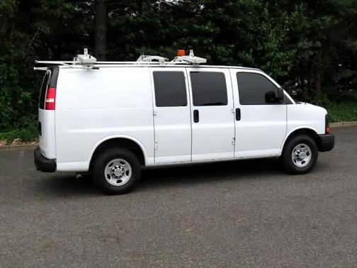 2011 Chevrolet Express 2500 Work Van
