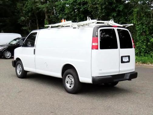 2011 Chevrolet Express 2500 Work Van
