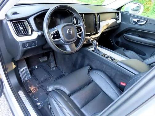2018 Volvo XC60 T5 Inscription