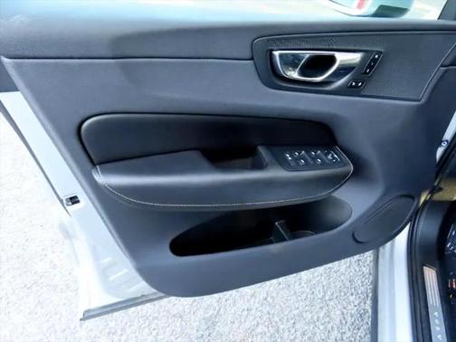2018 Volvo XC60 T5 Inscription