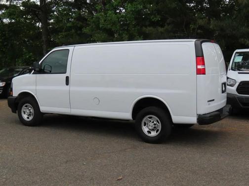 White 2022 Chevrolet Express 2500 LT